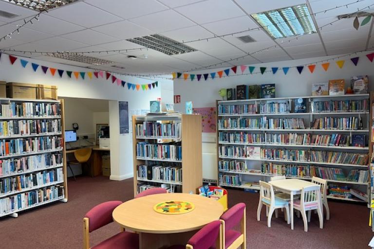 Inis Mór Library - Interior