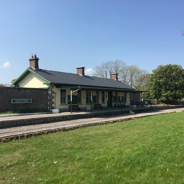 Old Railway Station Ballyglunin