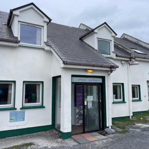 Inis Oírr Library - exterior